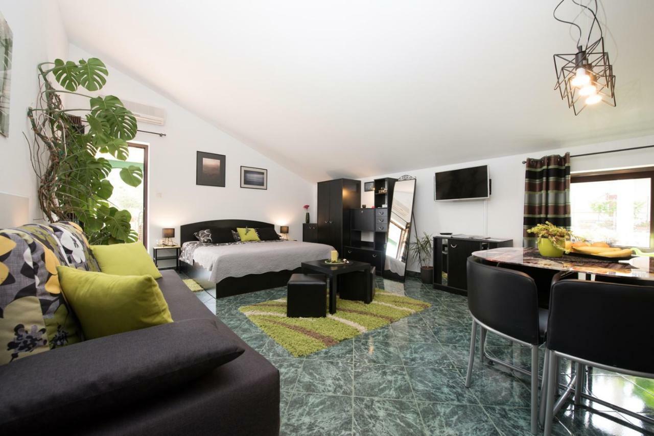 Apartments Villa Zara Lovran Extérieur photo